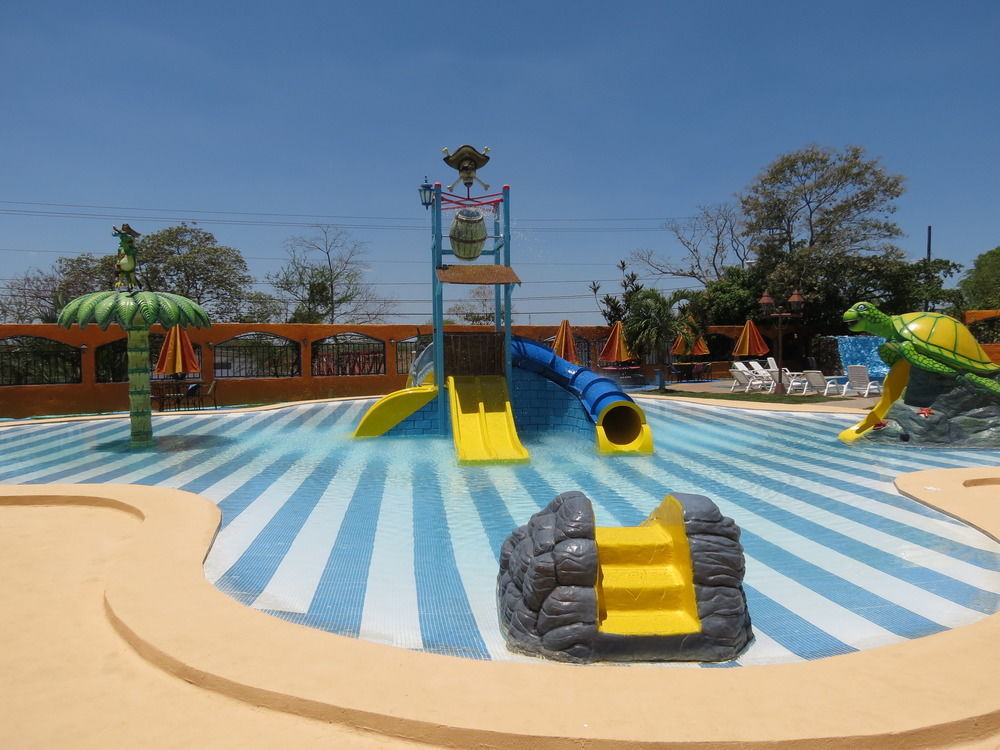 Hotel La Hacienda سانتياغو المظهر الخارجي الصورة